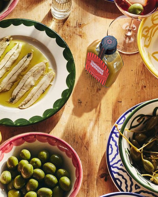 Regret Me Not – Three wild flavours - Thousand Apologies, Hot Sauces